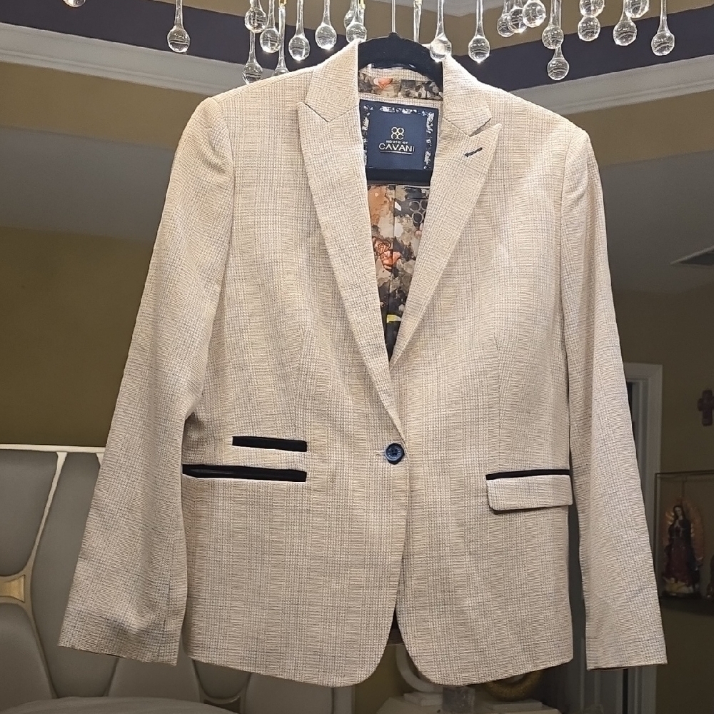 HOUSE OF CAVANI Cream Tailored Blazer with Notched Lapels